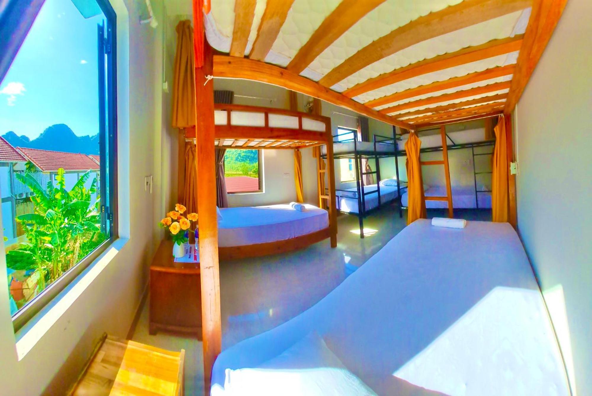 Yolo Pool Bar Villas & Garden Restaurant Phong Nha Esterno foto